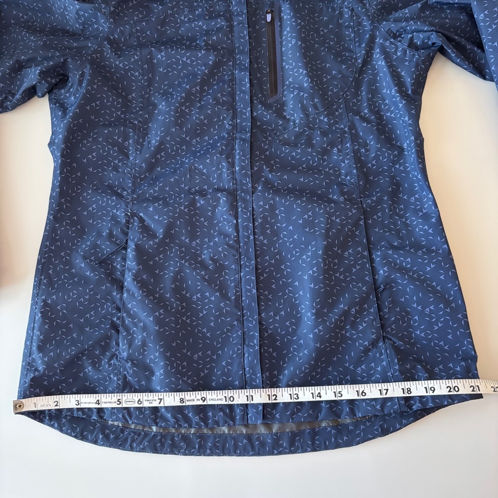 Rain Jacket, Size M - Picture 15 of 15